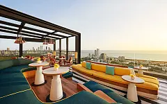 Four Seasons Mumbai AER Bar & Lounge