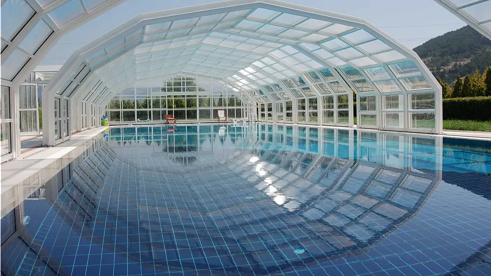 retractable pool enclosure, pool enclosure, retractable glass pool enclosures, glass pool enclosures, retractable enclosure, 